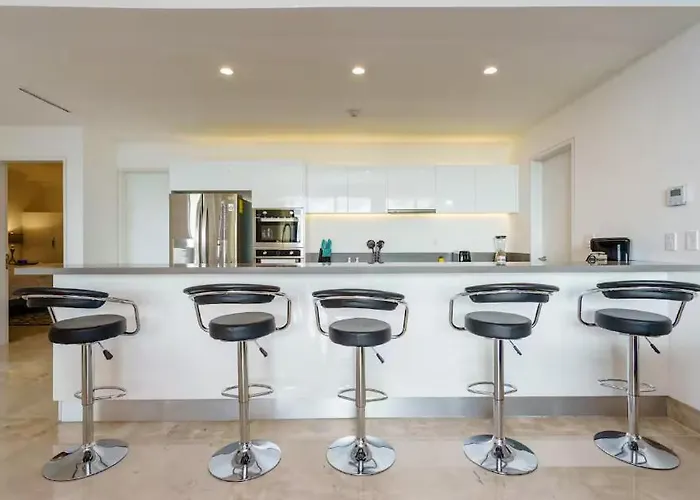 Apartamento Oceania In Mamitas Playa del Carmen