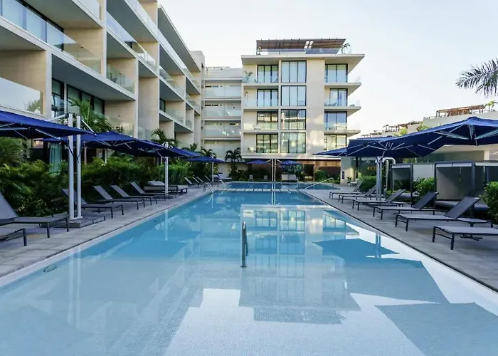 Oceania In Mamitas Playa del Carmen